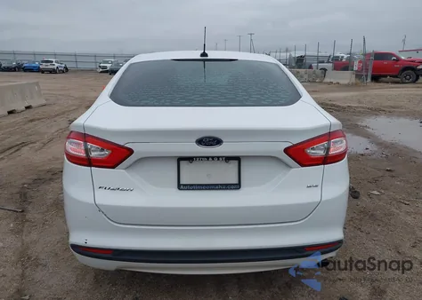 2013 Ford Fusion Se z USA, uszkodzony, nr VIN 3FA6P0H73DR204634